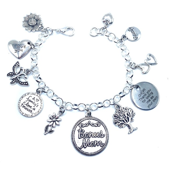 Bonus Mom Charm Bracelet Stepmother - Picture 7 of 7